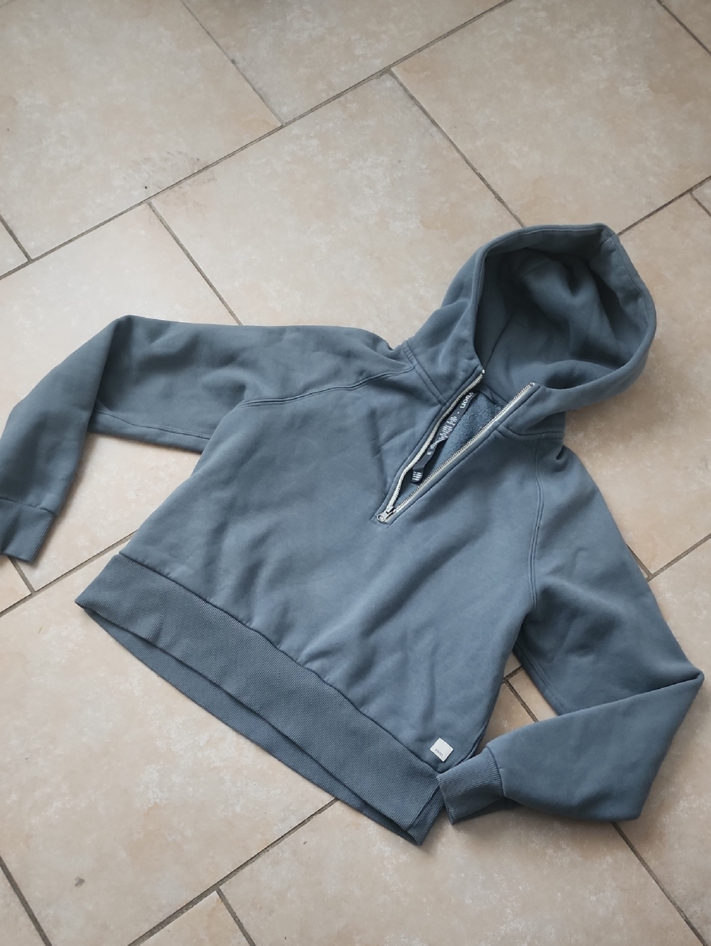 Vuori Cropped Sagegreen Blue Quarter-Zip Hoodie Size Small